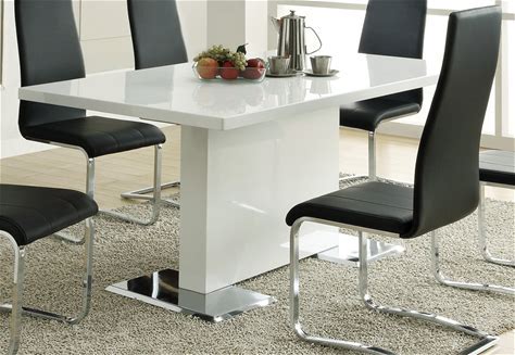 Coaster Home Furnishings Glossy White Contemporary Dining Table